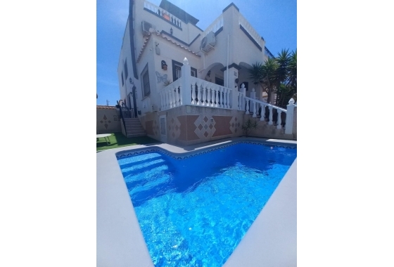 Resale - Townhouse - Orihuela Costa - Los Almendros-la Florida