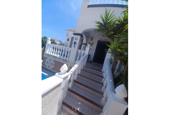 Resale - Townhouse - Orihuela Costa - Los Almendros-la Florida