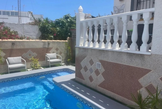 Resale - Townhouse - Orihuela Costa - Los Almendros-la Florida