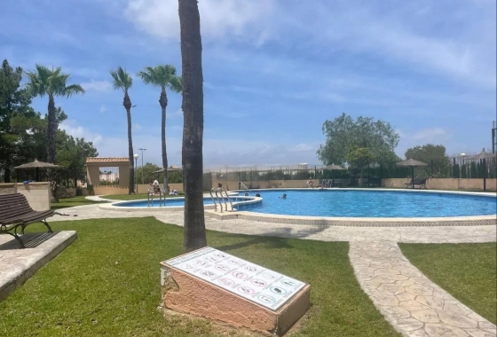 Resale - Townhouse - Orihuela Costa - Los Almendros-la Florida