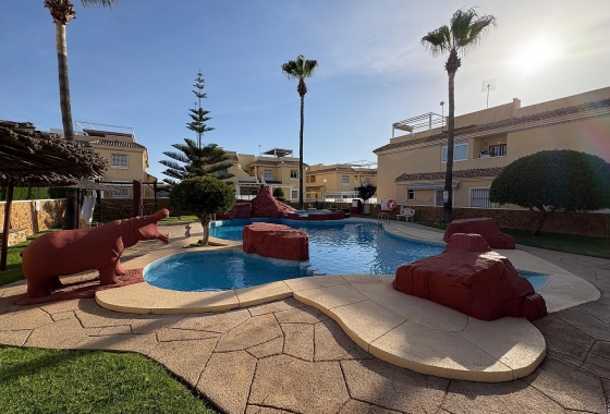 Wiederverkauf - Wohnung - Orihuela Costa - Costa Blanca