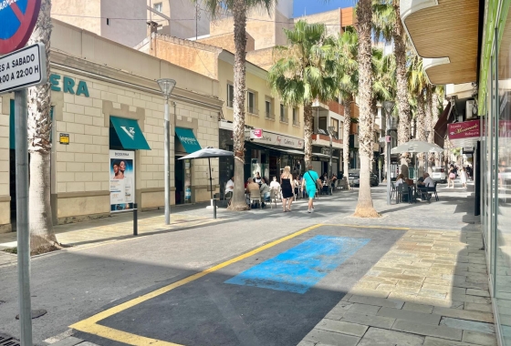 Resale - Apartment / flat - Torrevieja - Centro