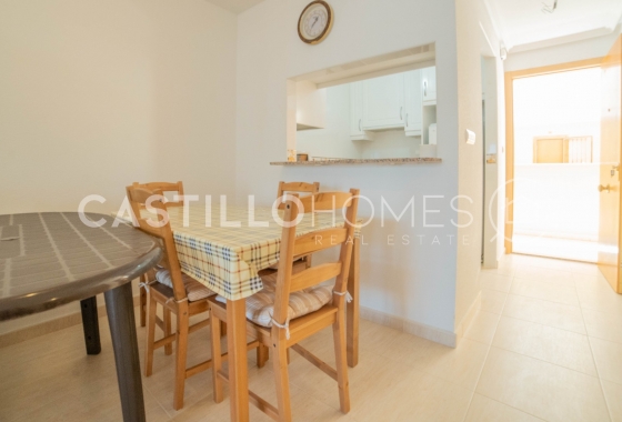 Resale - Apartment / flat - Torrevieja - La Mata