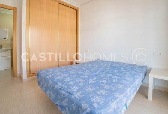 Resale - Apartment / flat - Torrevieja - La Mata
