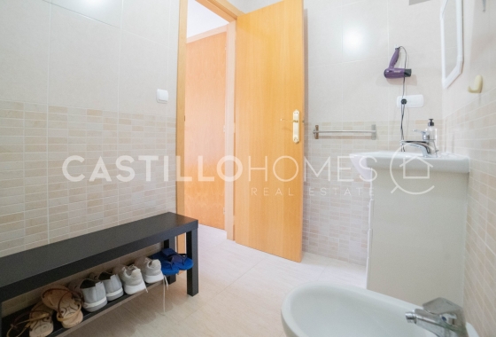 Resale - Apartment / flat - Torrevieja - La Mata