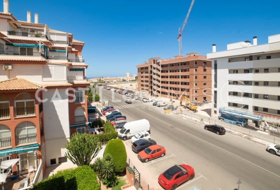 Resale - Apartment / flat - Torrevieja - La Mata