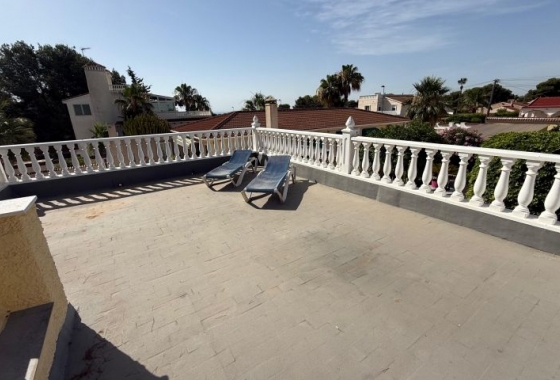 Resale - Villa - Pinar de Campoverde - Inland