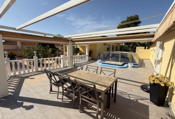 Resale - Villa - Pinar de Campoverde - Inland