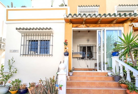 Resale - Townhouse - Torrevieja - Res Valle de los pinos