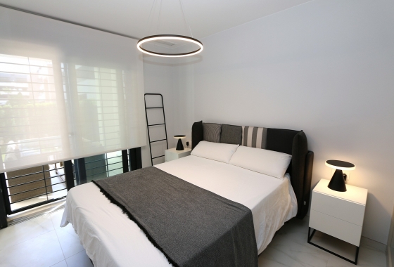 Wiederverkauf - Wohnung - Orihuela Costa - Costa Blanca