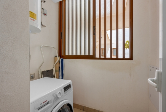 Resale - Apartment / flat - Orihuela Costa - Costa Blanca