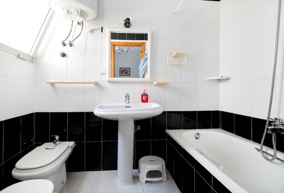 Herverkoop - Studio - Torrevieja - Centro