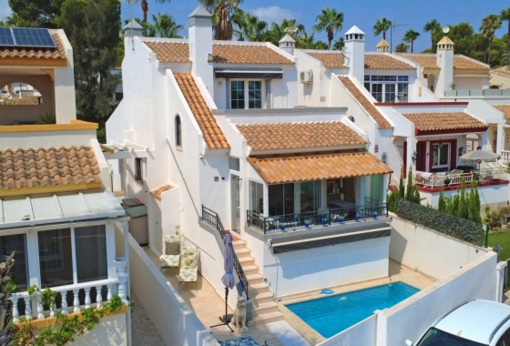 Resale - Villa - Orihuela Costa - Costa Blanca