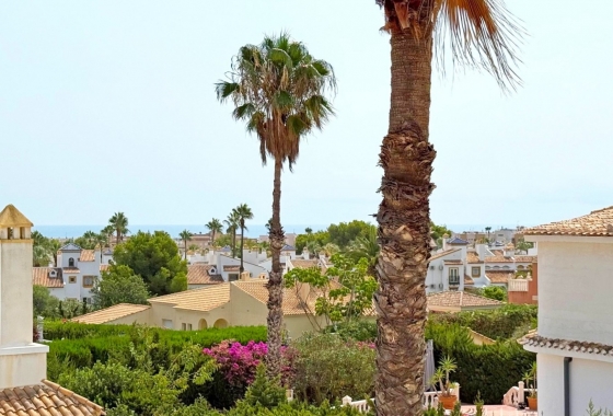 Resale - Villa - Orihuela Costa - Costa Blanca