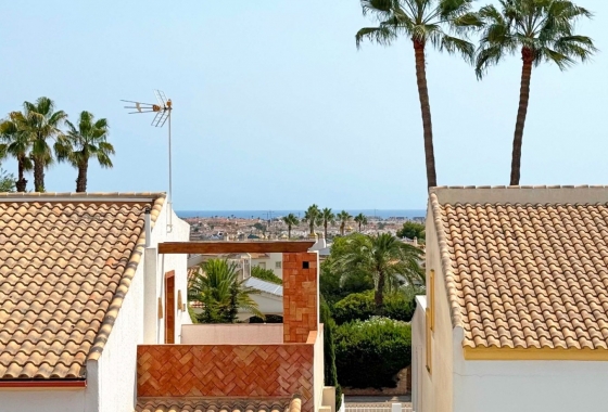 Resale - Villa - Orihuela Costa - Costa Blanca