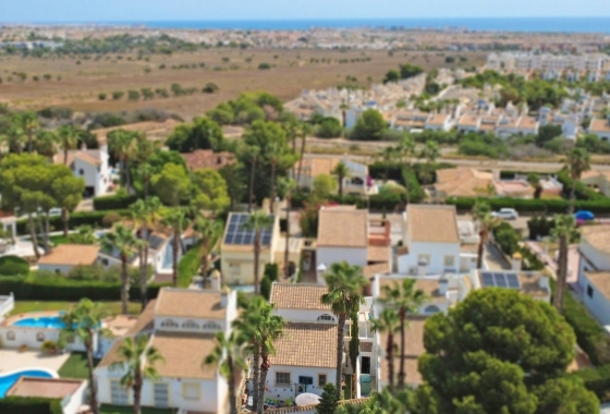 Resale - Villa - Orihuela Costa - Costa Blanca