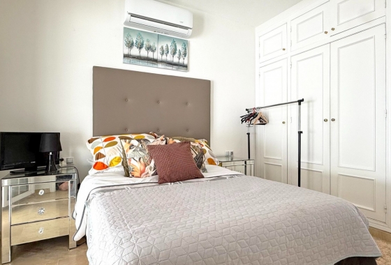 Resale - Villa - Orihuela Costa - Costa Blanca
