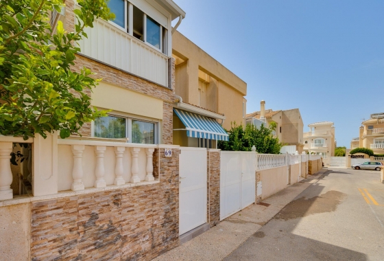Resale - Townhouse - Torrevieja - aguas nuevas