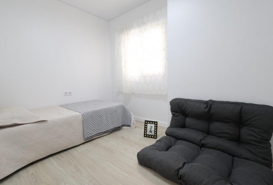 Återförsäljning - Lägenhet / lägenhet - Torrevieja - Costa Blanca