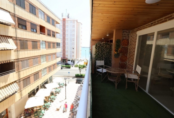 Återförsäljning - Lägenhet / lägenhet - Torrevieja - Costa Blanca