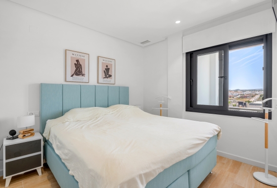 Reventa - Apartamento / piso - Torrevieja - Costa Blanca