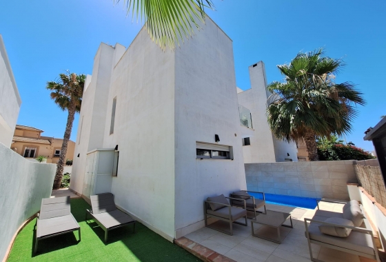 Reventa - Villa - Torrevieja - Los Frutales
