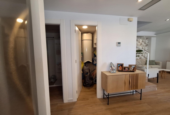 Reventa - Villa - Torrevieja - Los Frutales