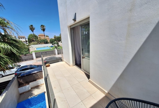 Reventa - Villa - Torrevieja - Los Frutales