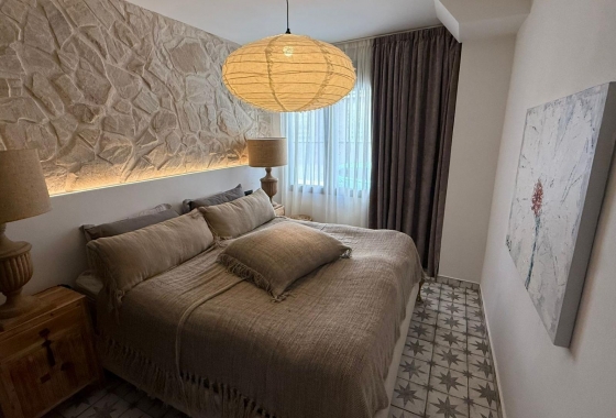 Reventa - Apartamento / piso - Torrevieja - Estacion De Autobuses