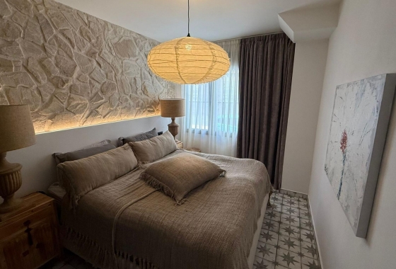 Reventa - Apartamento / piso - Torrevieja - Estacion De Autobuses