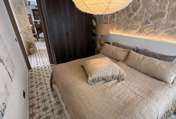 Reventa - Apartamento / piso - Torrevieja - Estacion De Autobuses