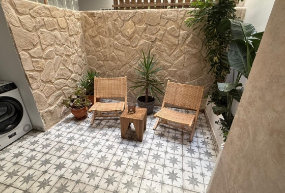 Reventa - Apartamento / piso - Torrevieja - Estacion De Autobuses