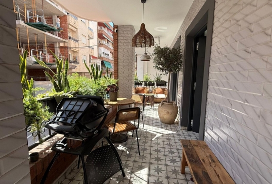Reventa - Apartamento / piso - Torrevieja - Estacion De Autobuses
