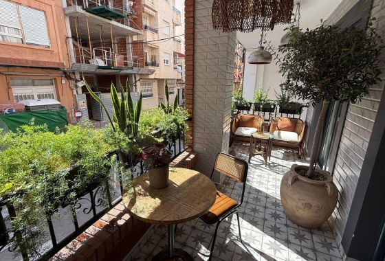 Reventa - Apartamento / piso - Torrevieja - Estacion De Autobuses