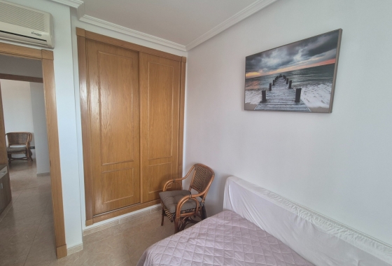 Resale - Apartment / flat - La Mata