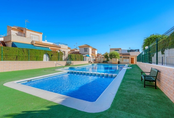 Återförsäljning - Bungalow - Torrevieja - Los Balcones