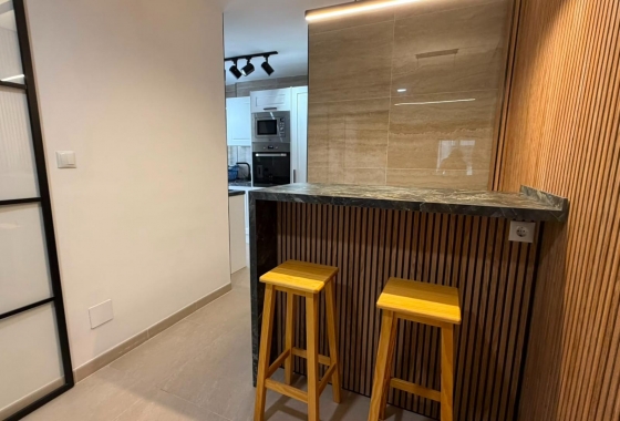 Wiederverkauf - Wohnung - Torrevieja - Playa del Cura