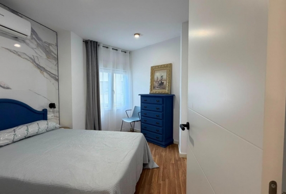 Wiederverkauf - Wohnung - Torrevieja - Playa del Cura