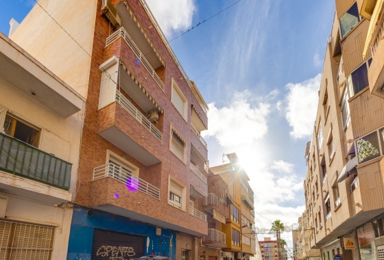Återförsäljning - Takvåning - Torrevieja - Paseo Maritimo
