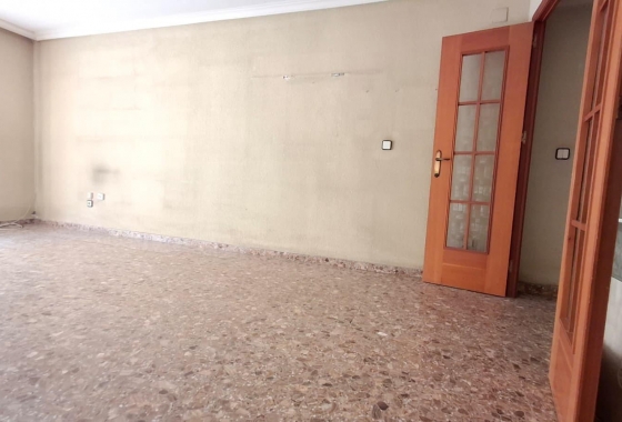 Wiederverkauf - Wohnung - Orihuela - Zona Centro