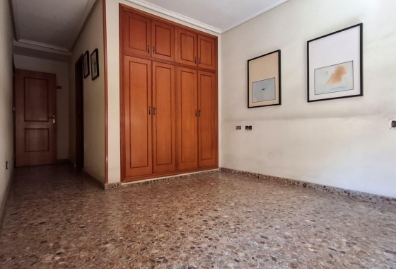 Wiederverkauf - Wohnung - Orihuela - Zona Centro