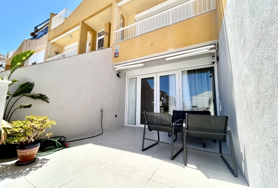 Resale - Apartment / flat - Torrevieja - Costa Blanca