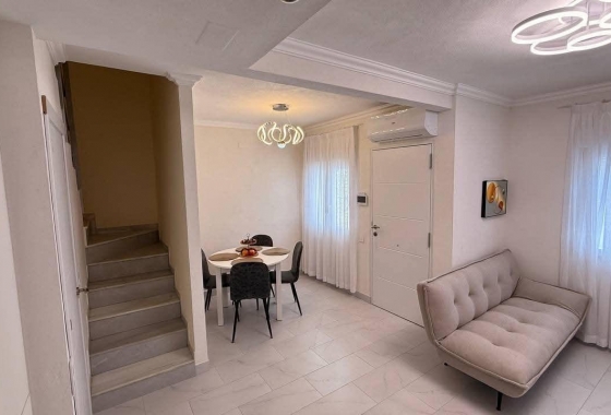 Revente - Maison de ville - Torrevieja - Calas Blanca