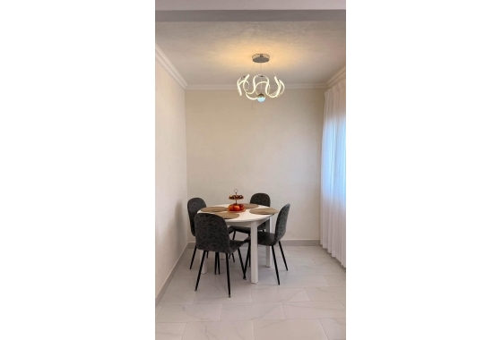 Revente - Maison de ville - Torrevieja - Calas Blanca