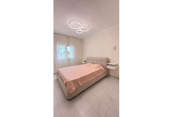 Revente - Maison de ville - Torrevieja - Calas Blanca