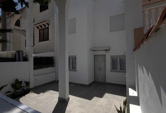 Revente - Maison de ville - Torrevieja - Calas Blanca