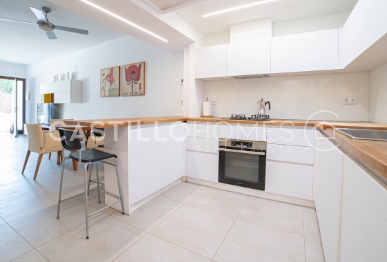 Återförsäljning - Radhus - Torrevieja - La Veleta