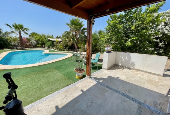 Reventa - Villa - Daya Nueva - Costa Blanca