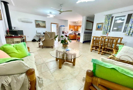 Reventa - Villa - Daya Nueva - Costa Blanca