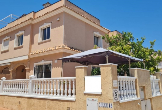 Перепродажа - Вилла - Orihuela Costa - Costa Blanca